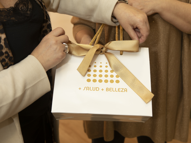 REGALAR BELLEZA, MUCHO MÁS QUE HACER UN REGALO